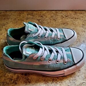 Converse All Star low top canvas Aqua-grey stripe & polka dot pattern Women's 6